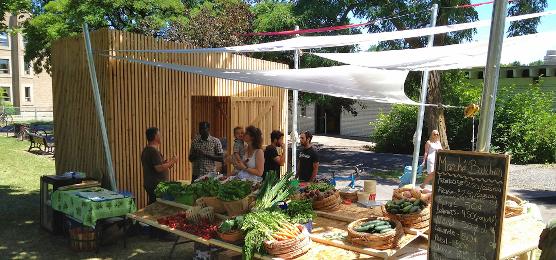 Community market: Forêt Baldwin and Frontenac